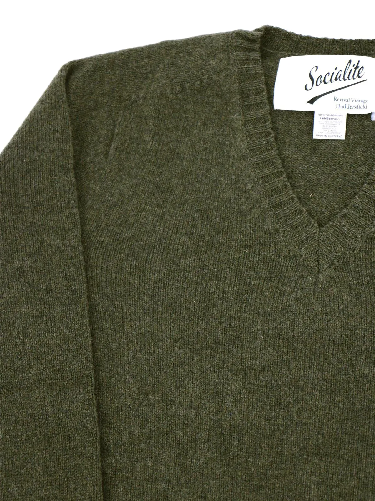 1940s Vintage Scottish Lambswool V-Neck Jumper in Linden Green