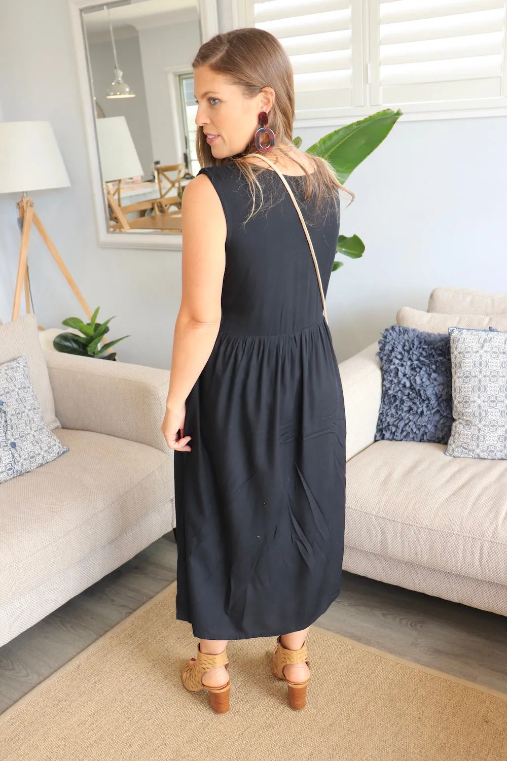 Anastasia Maxi Dress In Black