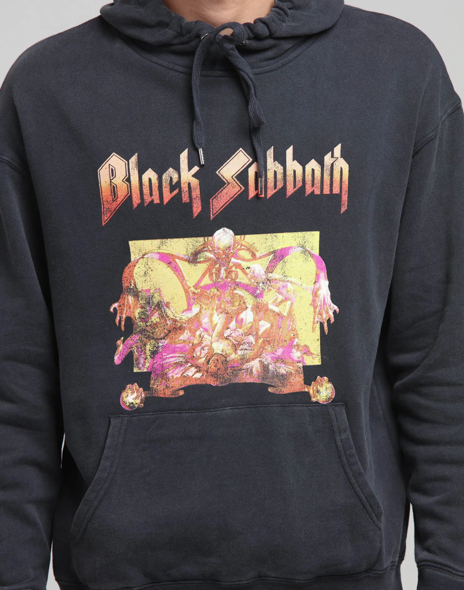 Black Sabbath Flames Vintage Hood Black