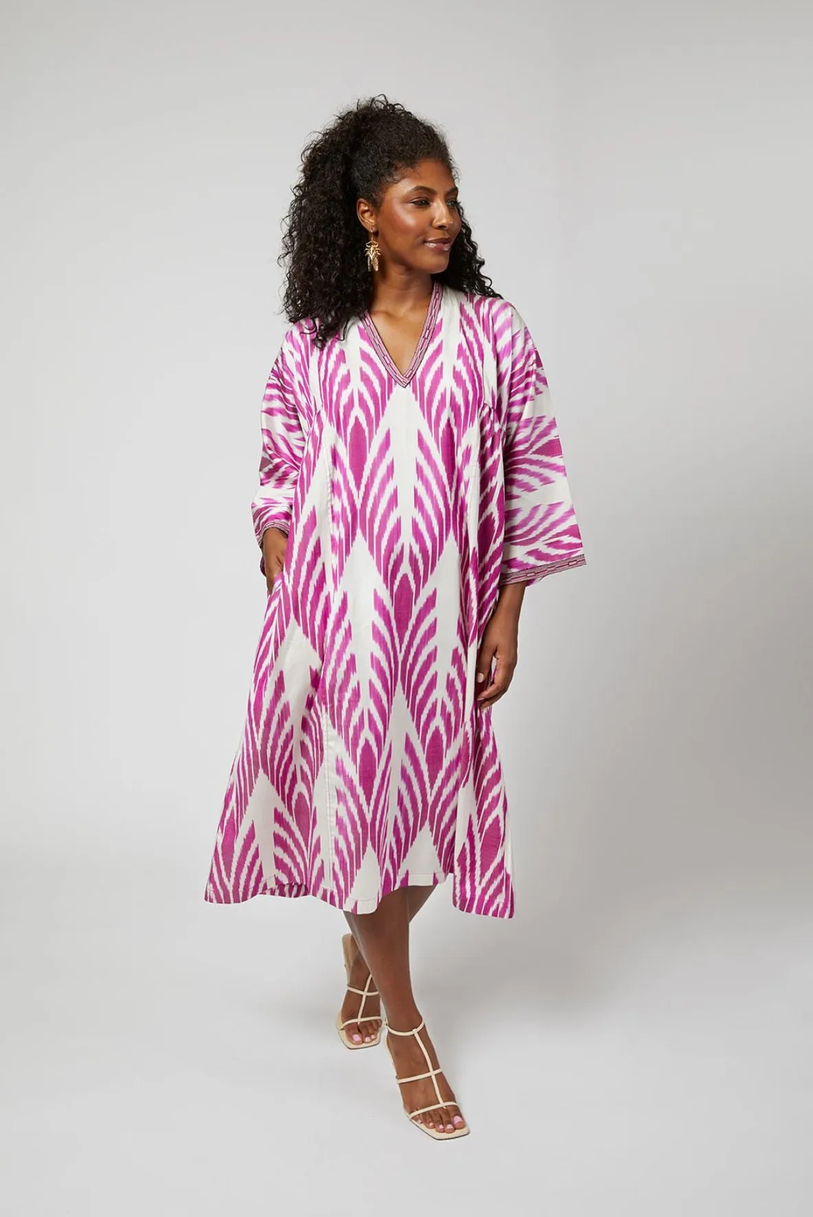 Clair Silk Ikat Kaftan Maxi-Dress - Fuchia, White