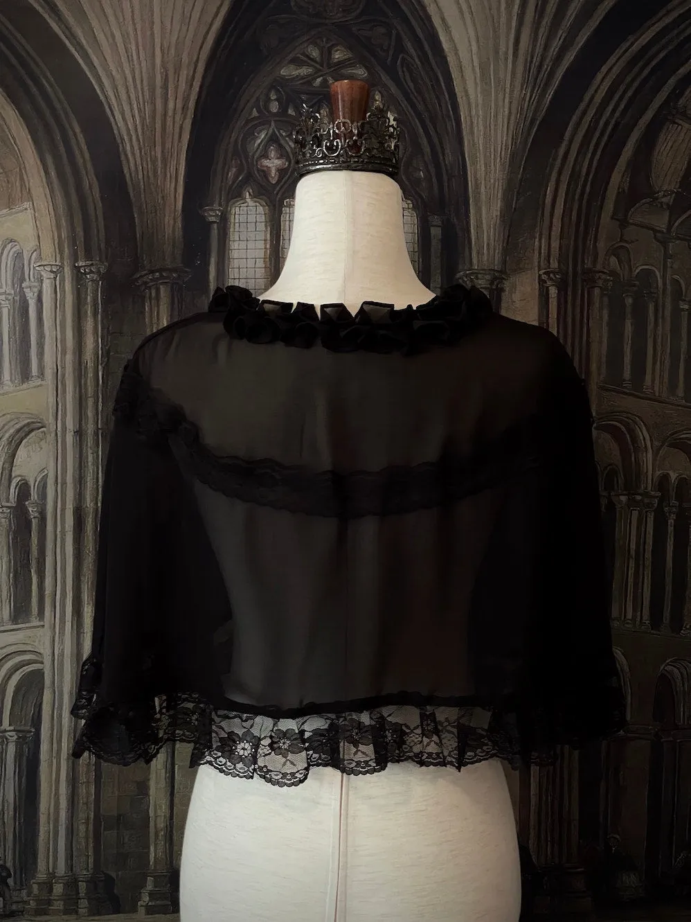 Historically Inspired Lace Trimmed Capelet Shawl in Gothic Black