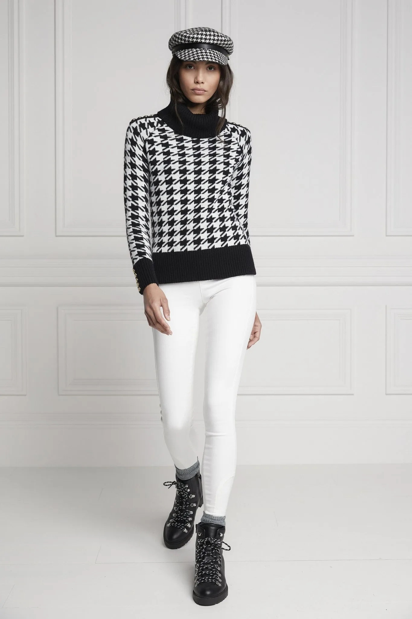 Holland Cooper Heritage Knit Ladies Jumper in Houndstooth